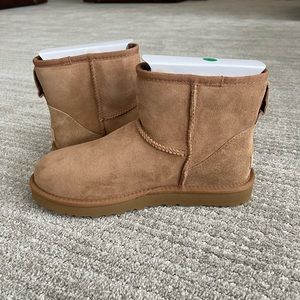 Ugg Classic Mini Boots Size 8